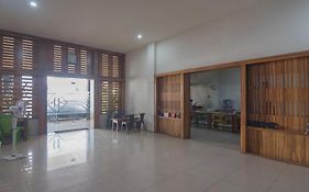RedDoorz near Gajah Mada Pontianak